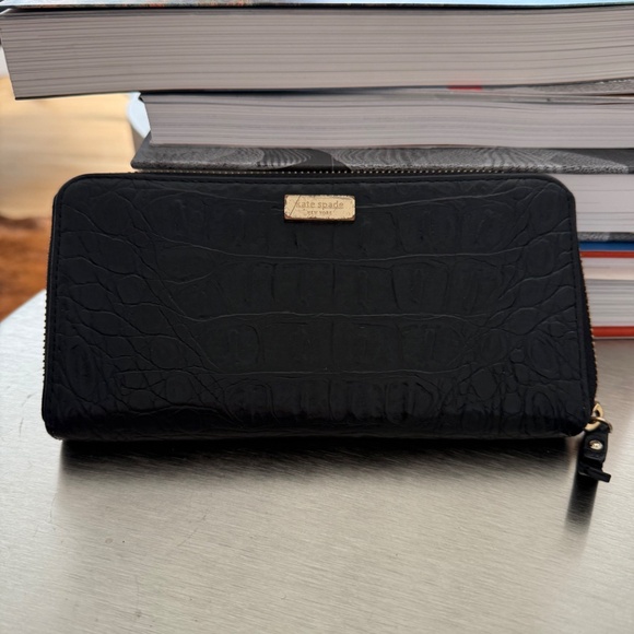 Kate Spade black leather wallet - Picture 2 of 4